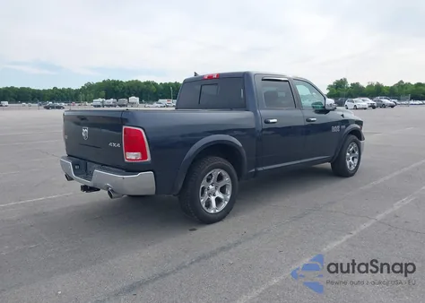 2017 Ram 1500 Laramie 4X4 5'7 Box z USA, uszkodzony, nr VIN 1C6RR7NT6HS842938